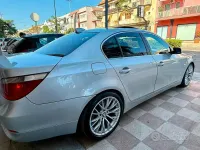 Usata BMW 530 Comfort Edition 218 CV (160 kW) 2004 Grigio Berlina