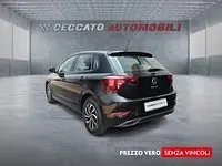 Usata VW Polo Life 95 CV (69 kW) 2023 Nero Utilitaria