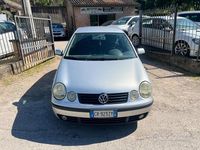 Usata VW Polo 75 CV (55 kW) 2005 Grigio Utilitaria