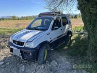 Usata Daihatsu Terios 86 CV (63 kW) 2001 Bianco SUV