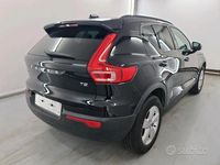 Usata Volvo XC40 Momentum 129 CV (94 kW) 2021 Nero SUV
