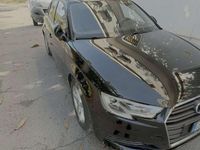 Usata Audi A3 Admired 131 CV (96 kW) 2020 Argento Berlina