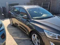 Usata Ford Focus 150 CV (110 kW) 2019 Grigio Station wagon