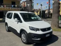 Usata Peugeot Rifter Allure 102 CV (75 kW) 2020 Bianco Monovolume