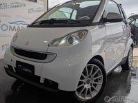 Usata Smart ForTwo Cabrio Pulse 45 CV (33 kW) 2009 Bianco Cabrio