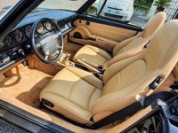 Usata Porsche 911 Carrera Cabriolet 272 CV (200 kW) 1994 Nero Cabrio