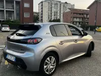 Usata Peugeot 208 Allure 101 CV (74 kW) 2020 Utilitaria