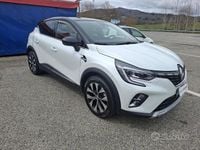 Occasion Renault Captur Techno 100 ch (73 kW) 2023 Blanc SUV