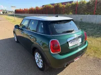Usata Mini Cooper D Seven 116 CV (85 kW) 2017 Verde Utilitaria