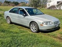 Usata Volvo S80 140 CV (102 kW) 1999 Argento Berlina