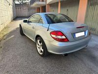 Usata Mercedes SLK200 163 CV (119 kW) 2004 Blu/azzurro Cabrio