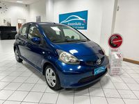 Usata Toyota Aygo 68 CV (50 kW) 2007 Blu Utilitaria