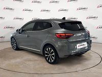 Usado Renault Clio V Techno 145 HP (106 kW) 2023 Cinzento Sedan