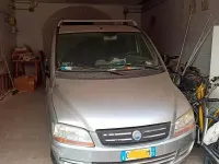 Usata Fiat Multipla 103 CV (75 kW) 2005 Grigio Monovolume