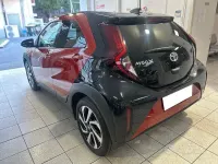 Usata Toyota Aygo X Trend 72 CV (52 kW) 2023 Rosso/nero metallizzato SUV