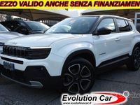 Usata Jeep Avenger Summit 101 CV (74 kW) 2024 Bianco pastello SUV