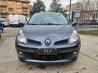 Usata Renault Clio II LE 86 CV (63 kW) 2008 Grigio scuro Berlina