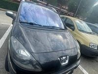 Usata Peugeot 1007 110 CV (80 kW) 2005 Nero Monovolume