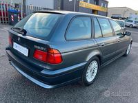 Usata BMW 528 Shadowline 193 CV (141 kW) 2000 Grigio Station wagon