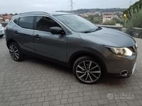 Usata Nissan Qashqai 130 CV (95 kW) 2015 Grigio SUV