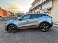 Nuova Alfa Romeo GT Junior Edizione Speciale 135 CV (99 kW) 2025 Grigio SUV
