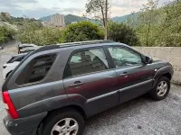 Second-hand Kia Sportage 141 CP (103 kW) 2008 Negru SUV