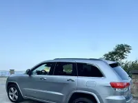 Usata Jeep Grand Cherokee Overland 250 CV (183 kW) 2015 Argento SUV