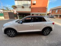Usata VW T-Roc 110 CV (80 kW) 2021 Bianco SUV