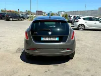 Usata Lancia Delta 120 CV (88 kW) 2009 Grigio Utilitaria