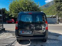 Usata Citroën Nemo 70 CV (51 kW) 2009 Nero Monovolume