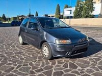 Usata Fiat Punto 60 CV (44 kW) 2001 Grigio Utilitaria