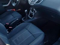 Usata Ford Fiesta 70 CV (51 kW) 2011 Blu Utilitaria