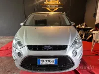 Usata Ford S-MAX Titanium 163 CV (119 kW) 2013 Grigio Monovolume