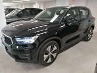 Usata Volvo XC40 Momentum 129 CV (94 kW) 2021 Nero SUV