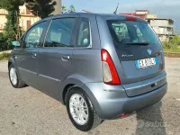 Usata Lancia Musa 69 CV (50 kW) 2009 Grigio Monovolume