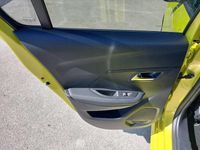 Nuova Peugeot 208 Allure 100 CV (73 kW) 2025 Giallo Utilitaria