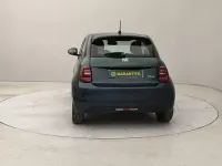 Begagnad Fiat 500e Icon 86 kW (118 HK) 2020 Grön Halvkombi