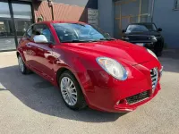 Usata Alfa Romeo MiTo Distinctive 84 CV (61 kW) 2015 Rosso Utilitaria