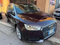 Usata Audi A1 Comfort 116 CV (85 kW) 2016 Viola Utilitaria