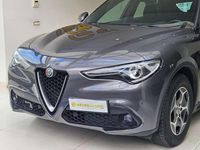 Usata Alfa Romeo Stelvio 190 CV (139 kW) 2022 Grigio scuro metallizzato SUV
