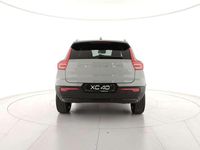 Nuova Volvo XC40 Plus 163 CV (119 kW) 2026 Vapour grey SUV