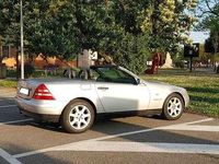 Usata Mercedes SLK230 193 CV (141 kW) 1998 Argento Cabrio
