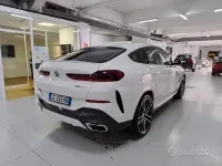 Usata BMW X6 M Sport 265 CV (194 kW) 2021 Bianco / pastello SUV