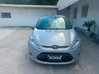 Usata Ford Fiesta Titanium 92 CV (67 kW) 2012 Grigio Berlina