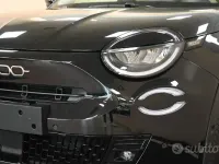 Usata Fiat 600 101 CV (74 kW) 2024 Nero SUV
