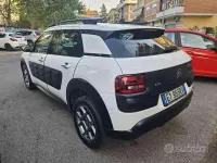 Usata Citroën C4 Feel 75 CV (55 kW) 2015 Bianco SUV