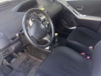 Usata Toyota Yaris 90 CV (66 kW) 2011 Utilitaria