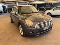 Usata Mini Cooper 122 CV (89 kW) 2010 Bluazzurro Utilitaria