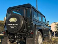 Usata Land Rover Defender SE 122 CV (89 kW) 2006 Verde Station wagon