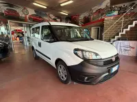 Usata Fiat Doblò Lounge 90 CV (66 kW) 2022 Bianco Monovolume